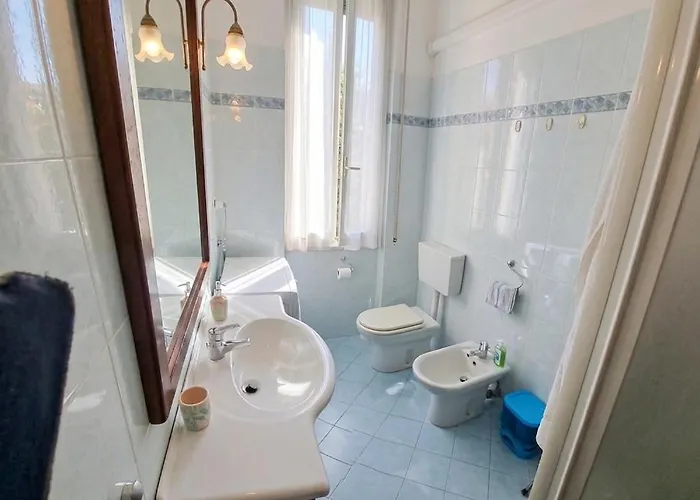 Sunny Apartment Rapallo - 5 Posti Famiglie Spiaggia 10 Min Apartamento