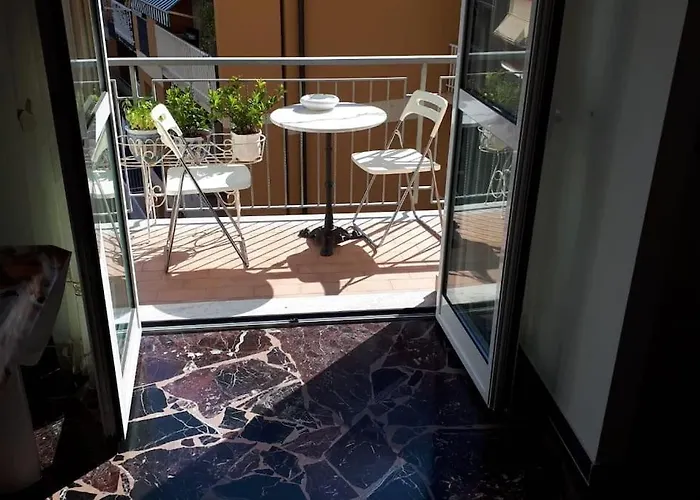 Sunny And Lovely - Free Wifi Apartment