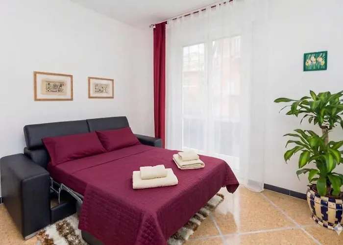 Sunny Apartment Rapallo - 5 Posti Famiglie Spiaggia 10 Min Rapallo