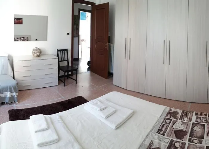 Sunny Apartment Rapallo - 5 Posti Famiglie Spiaggia 10 Min Rapallo